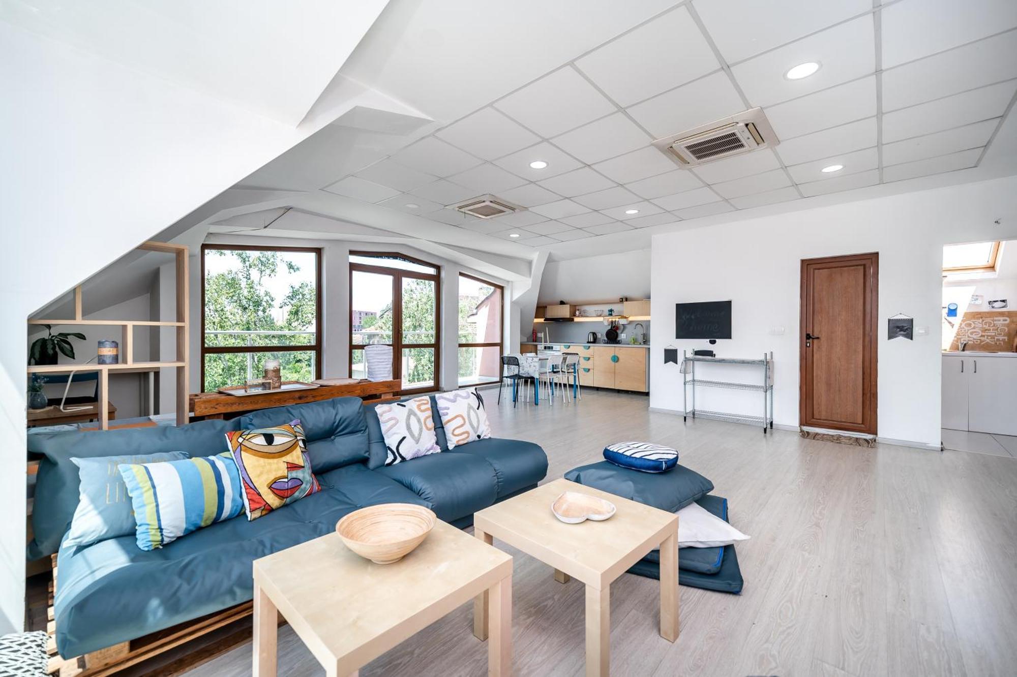 Bulrock Residance Апартамент *